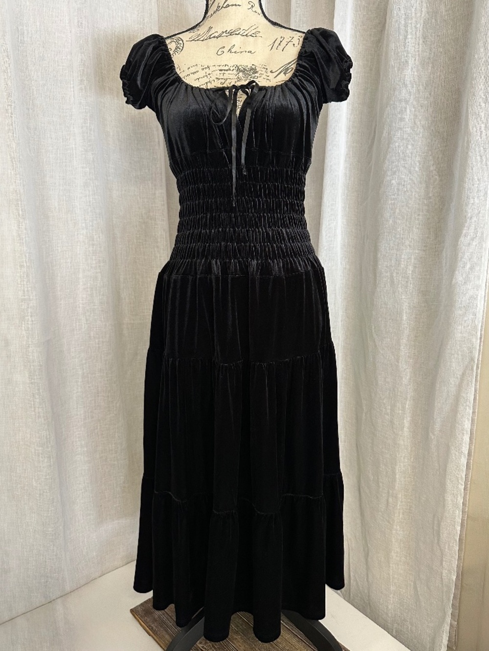 Black Velvet Smocked Milkmaid Cottagecore Whimsigoth Midi Maxi Dress size Medium